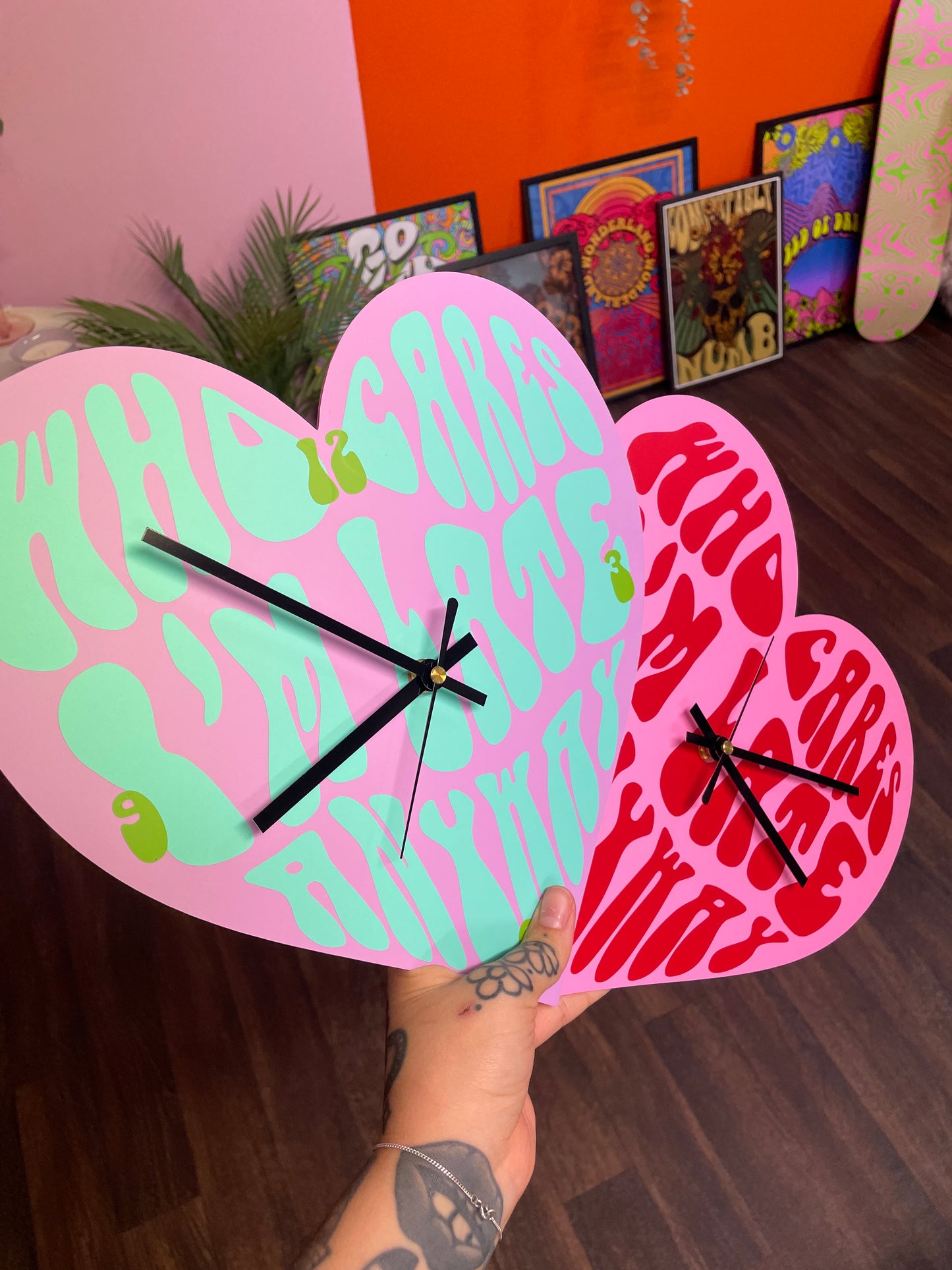 Who cares i'm late anyway heart shaped decorative clock silent movement