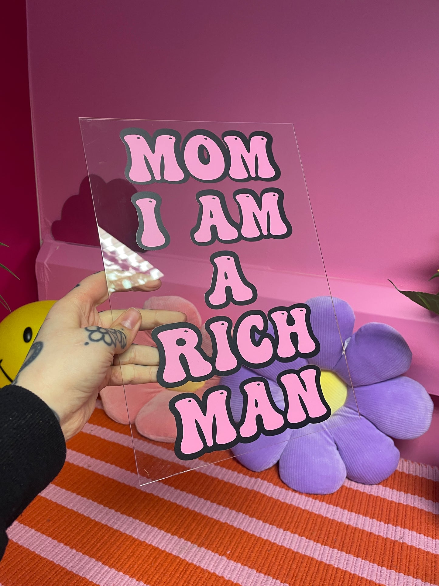 CLEARANCE - mom i am a rich man acrylic plaque A4