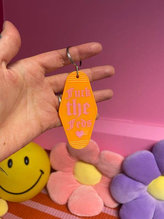 CLEARANCE -fuck the feds motel keychain