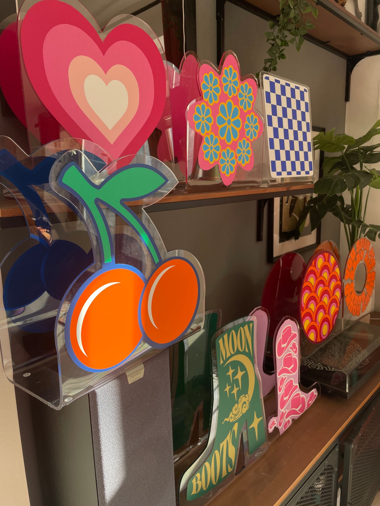 Retro heart shape acrylic storage holder for records, books and other storage home decor