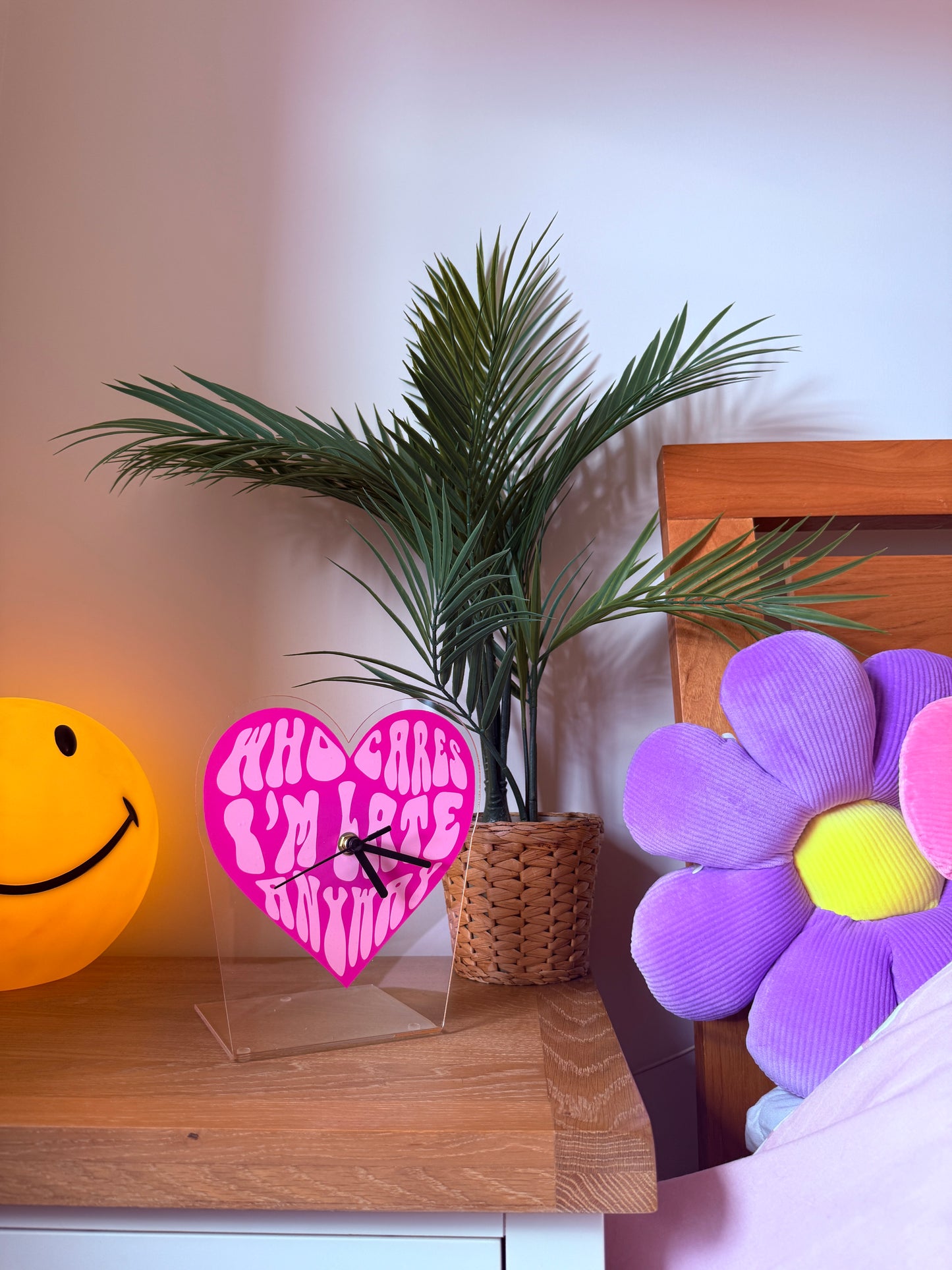 Who cares i'm late anyway heart shaped table decorative clock silent movement