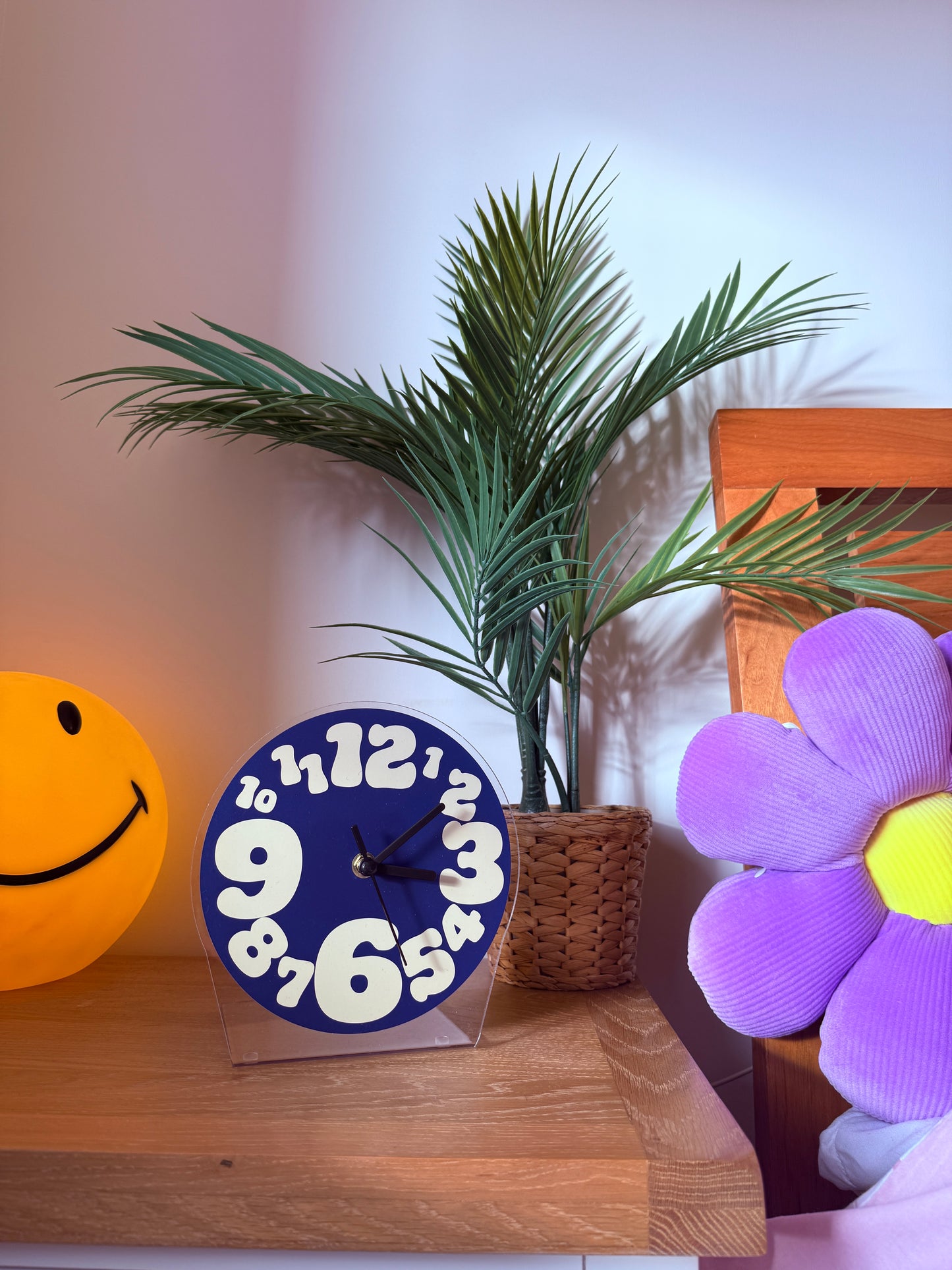 Bubble numbers table decorative clock silent movement