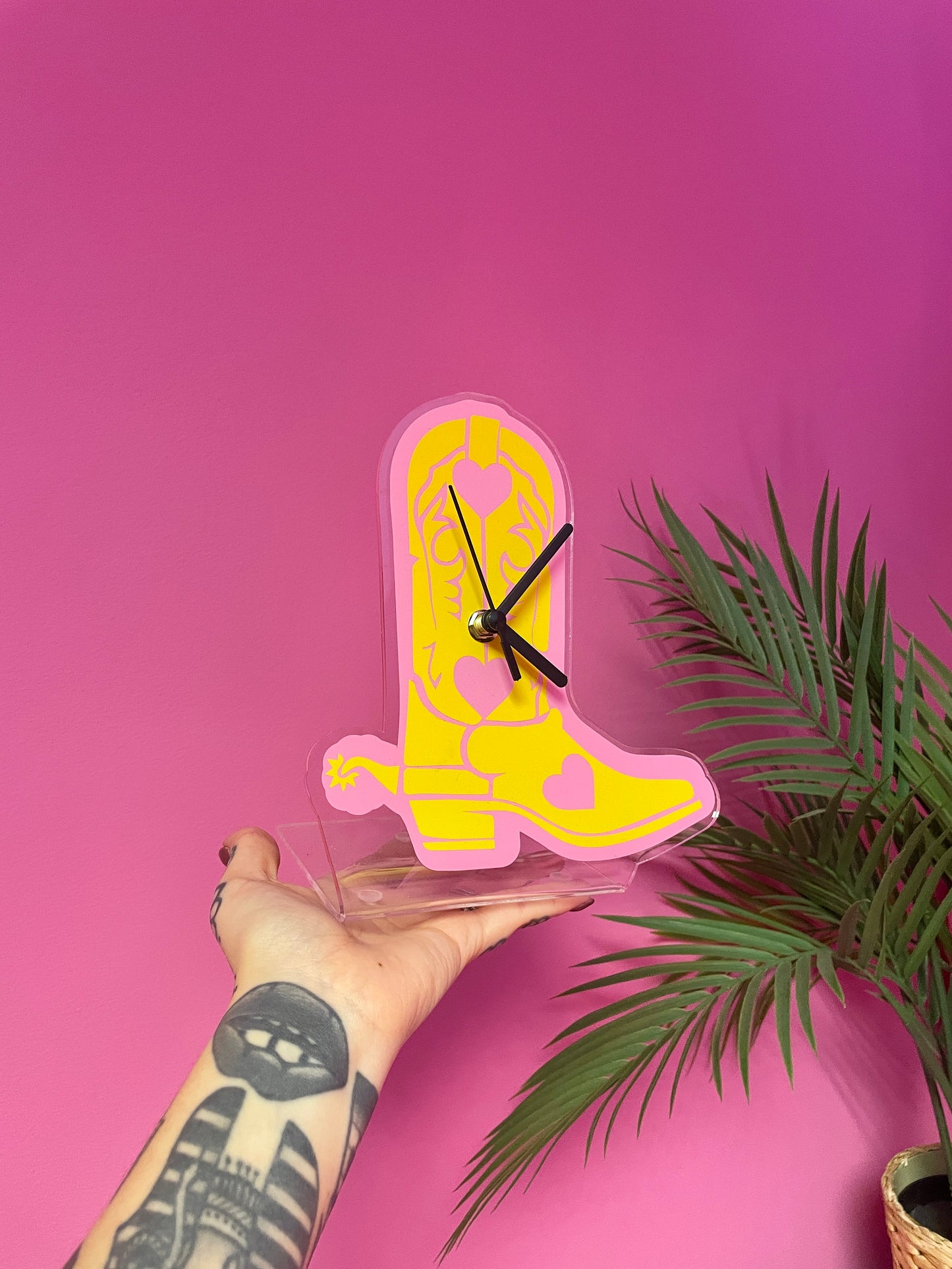 Cowboy boot decorative clock silent movement