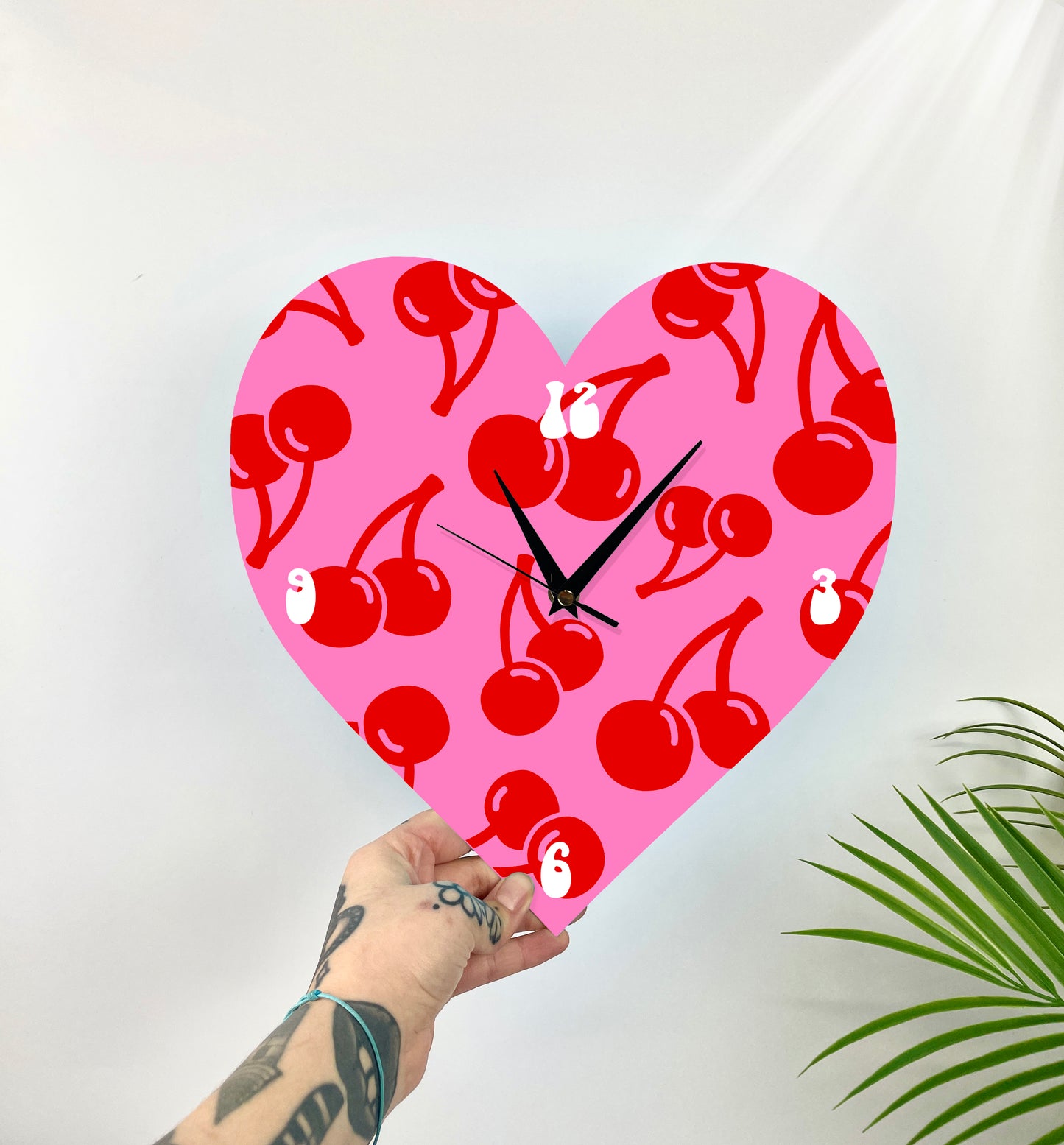 Cherry heart shaped decorative clock silent movement