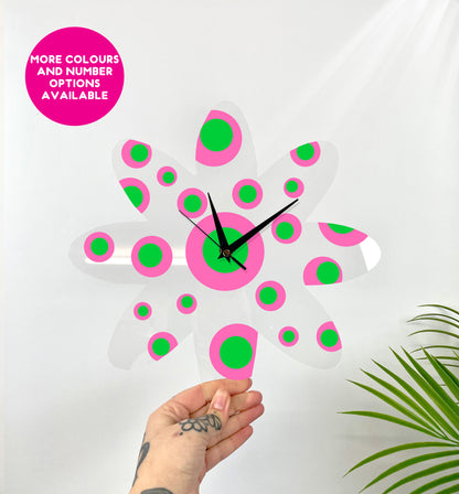 Polka dot circle pattern clear acrylic flower shaped decorative clock silent movement