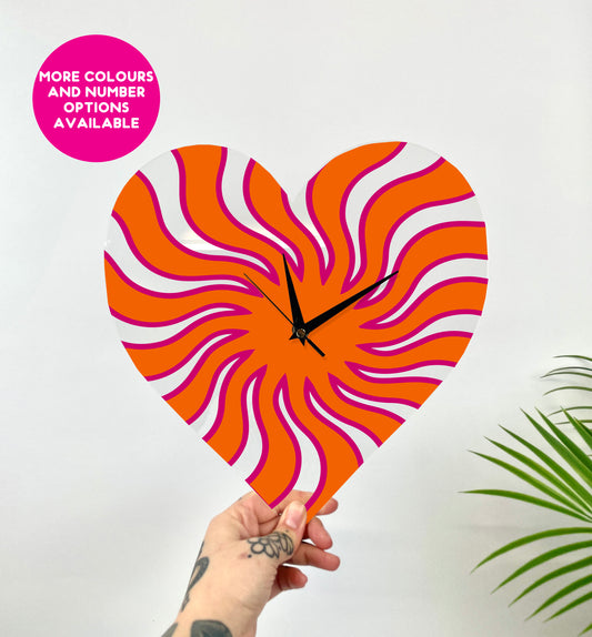 Sun rays pattern clear acrylic heart shaped decorative clock silent movement